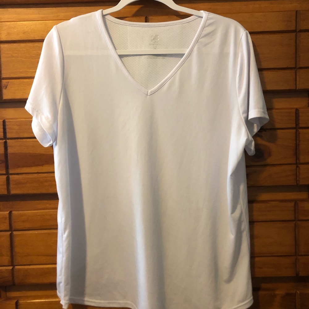 Daisy Fuentes FIT Top